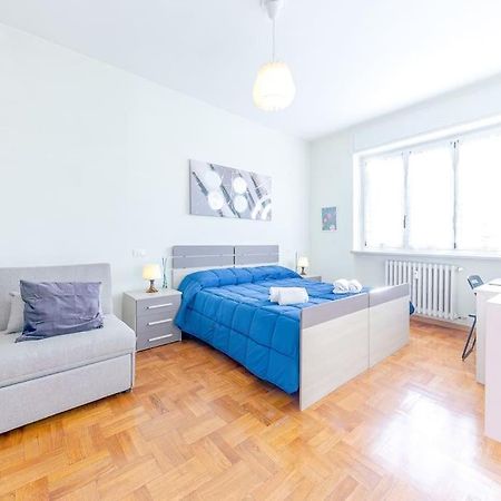Navigli - Downtown - Duomo Spacious Two Bedroom Apartment - Close To Metro - Ac - Wi-Fi 밀라노 외부 사진