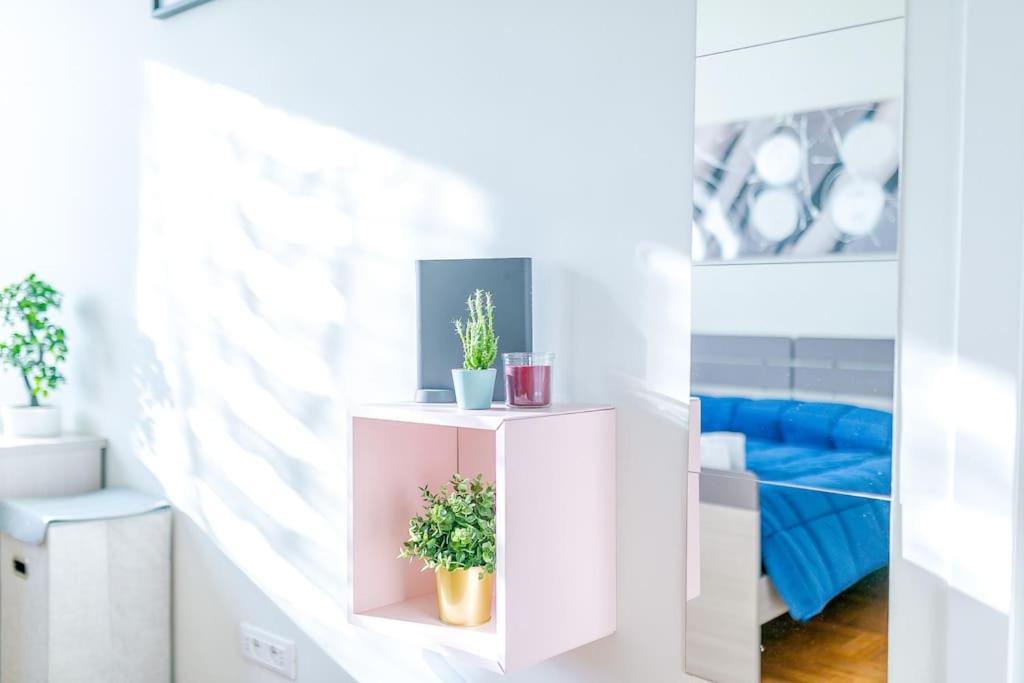 Navigli - Downtown - Duomo Spacious Two Bedroom Apartment - Close To Metro - Ac - Wi-Fi 밀라노 외부 사진