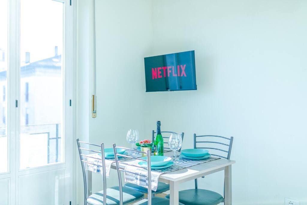 Navigli - Downtown - Duomo Spacious Two Bedroom Apartment - Close To Metro - Ac - Wi-Fi 밀라노 외부 사진